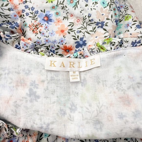 Karlie size M Floral Puff Sleeve Dress - Picture 3 of 3